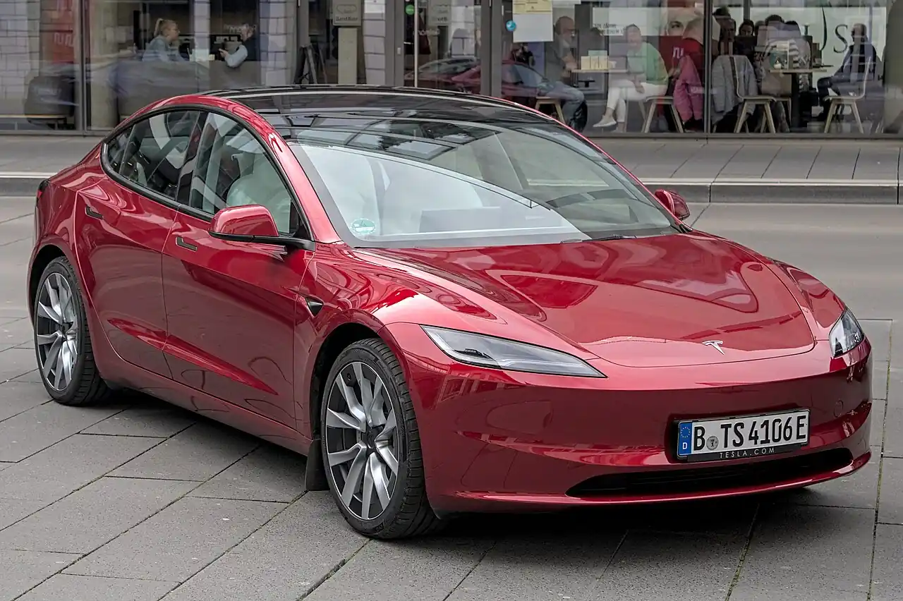 Rent a Tesla Model 3 in the USA with AmeriDrive Rentals