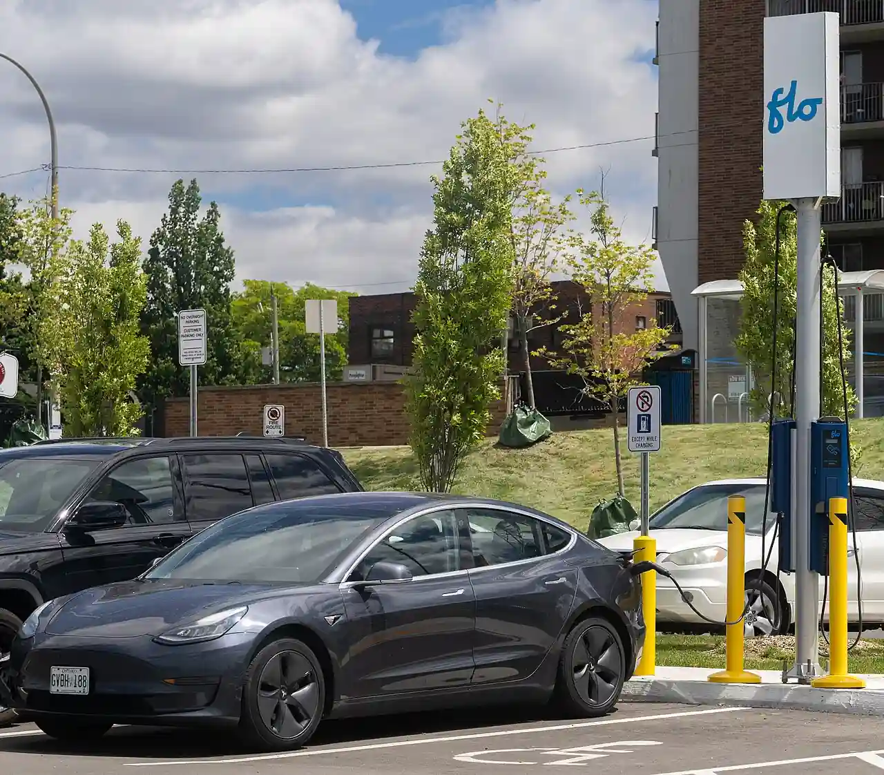 Electric Cars rental in the USA