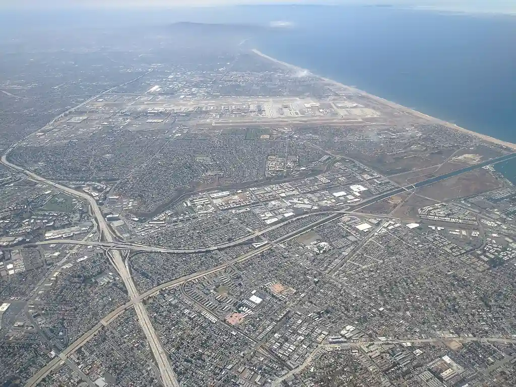 Los Angeles International Airport and getting around Los Angeles